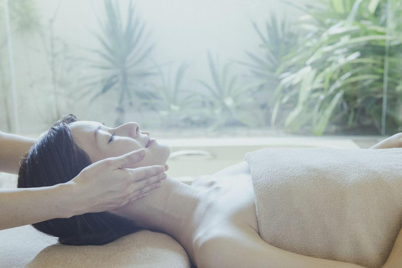 Em Wellness Kurashinohakko Lifestyle Resort Okinawa Exteriör bild