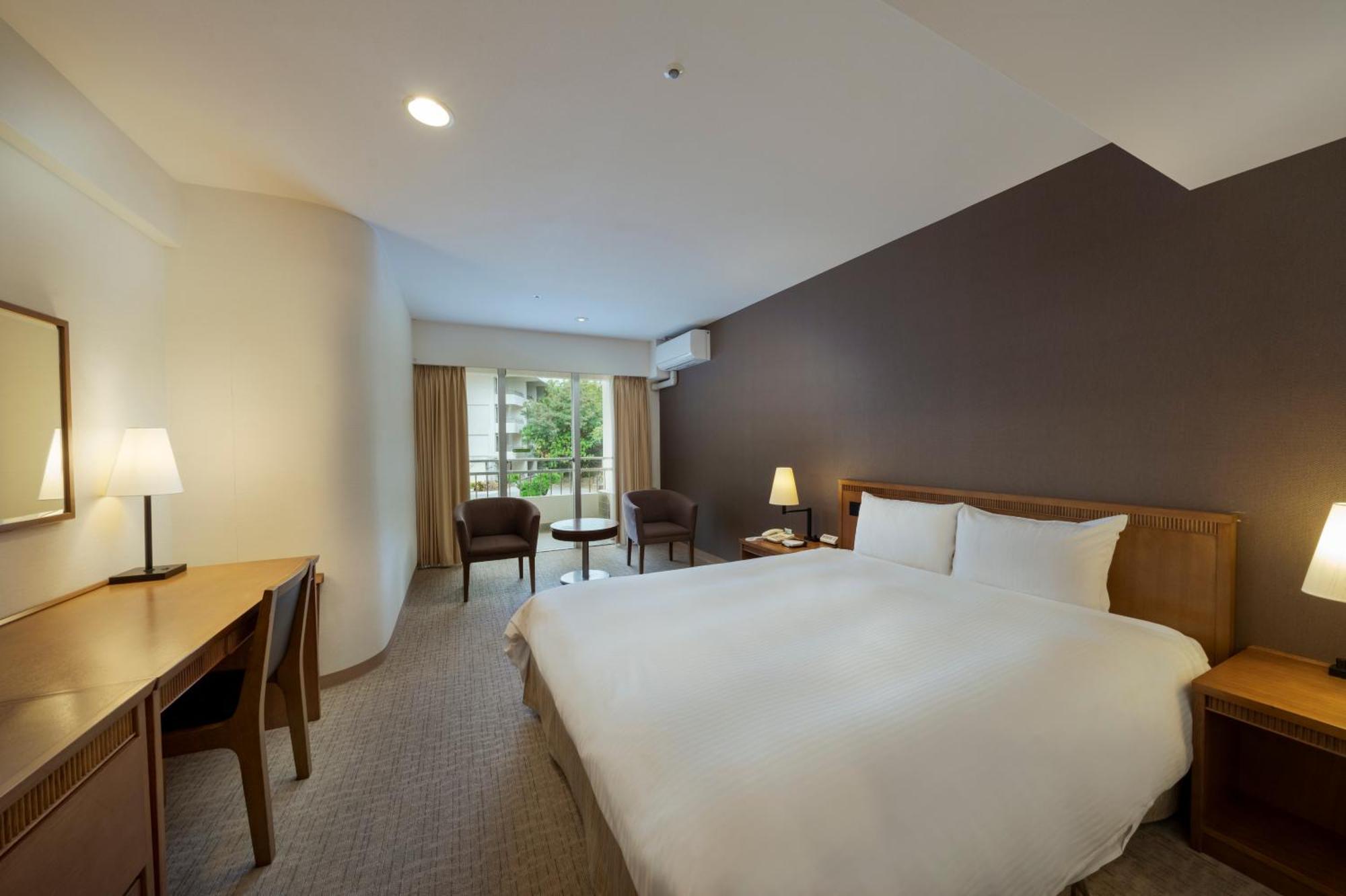 Em Wellness Kurashinohakko Lifestyle Resort Okinawa Exteriör bild