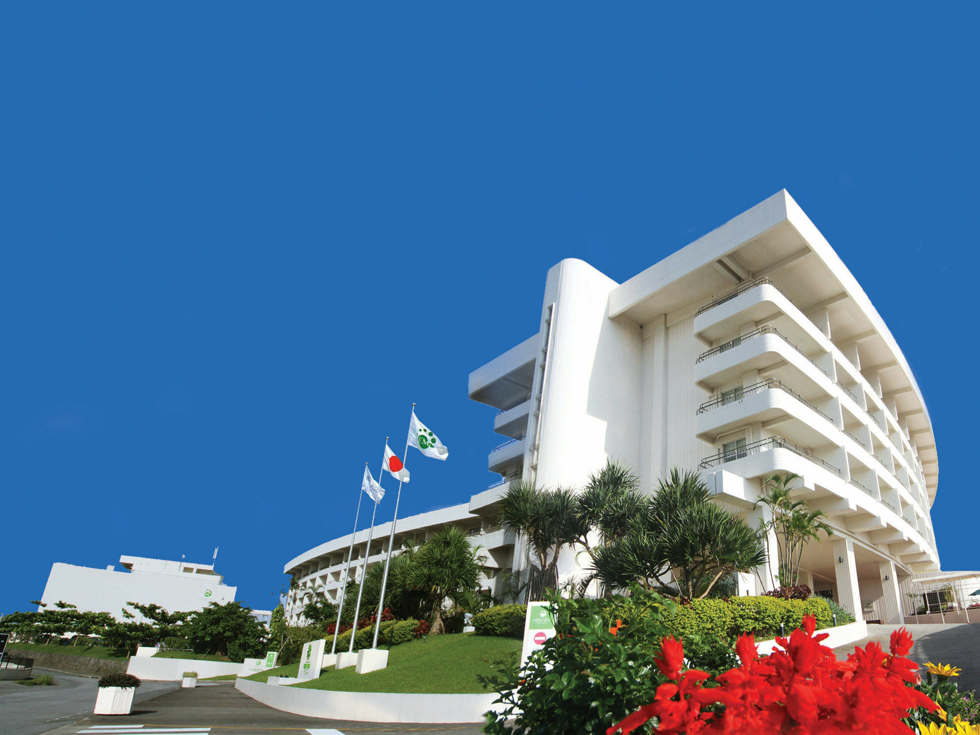 Em Wellness Kurashinohakko Lifestyle Resort Okinawa Exteriör bild